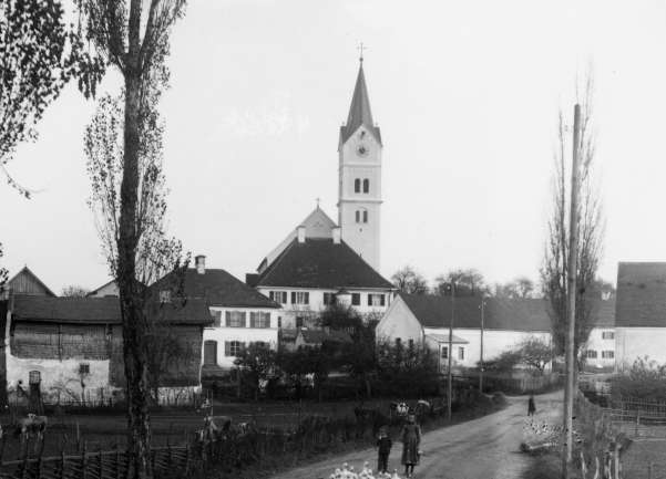 Hofkirchen - um 1910. Das Bild wurde vom Fotografen Ferdinand Pschl, dem Vater von Luise Pschl aufgenommen.