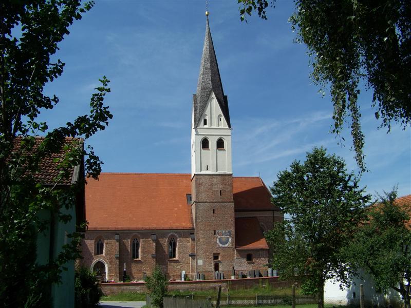 Kirche Mari Himmelfahrt in Feldkirchen bei Geisenhausen