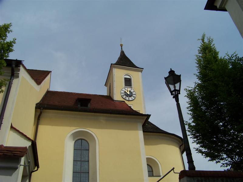 Kirche unserer Lieben Frau in Bach an der Donau.