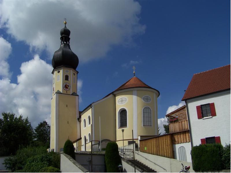 Kirche Sankt Georg Oberviehbach